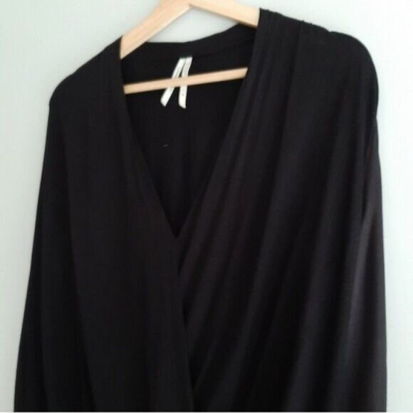 ANTHROPOLOGIE NWOT Kesia Faux Wrap Drape Surplice Satin Sleeve Top Sz XS - Picture 6 of 15